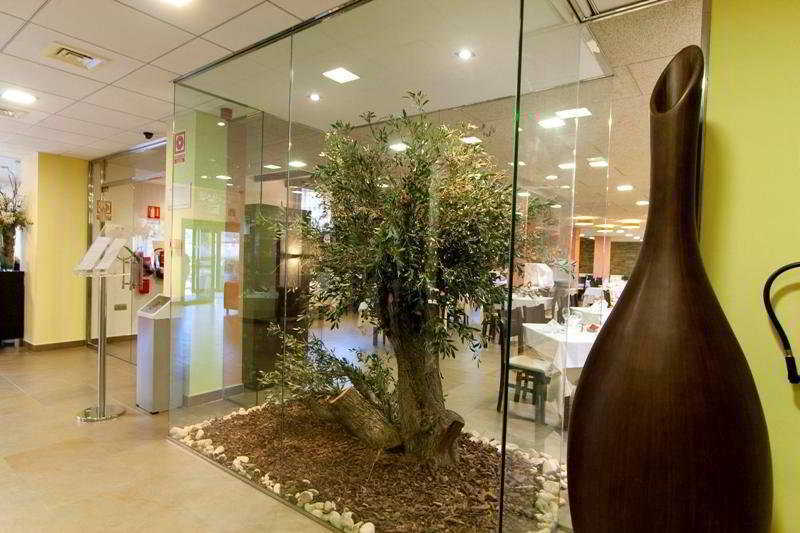 Nubahotel Vielha Exteriör bild