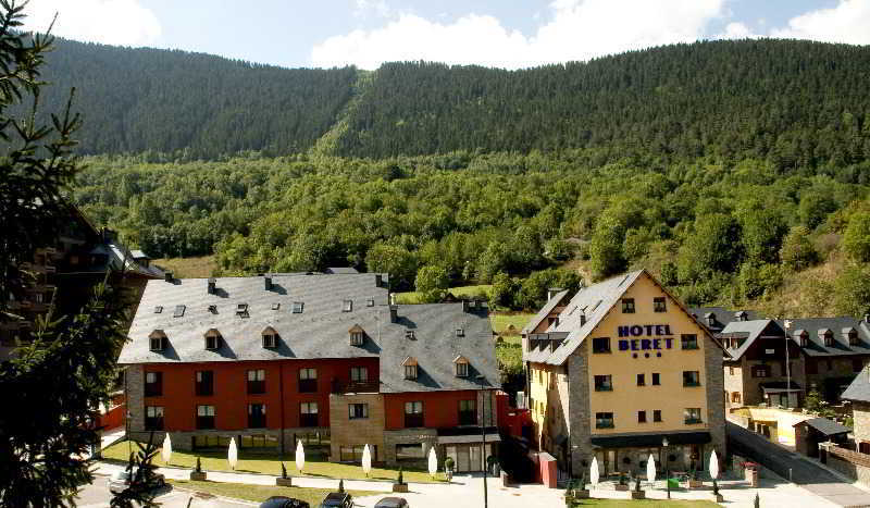 Nubahotel Vielha Exteriör bild